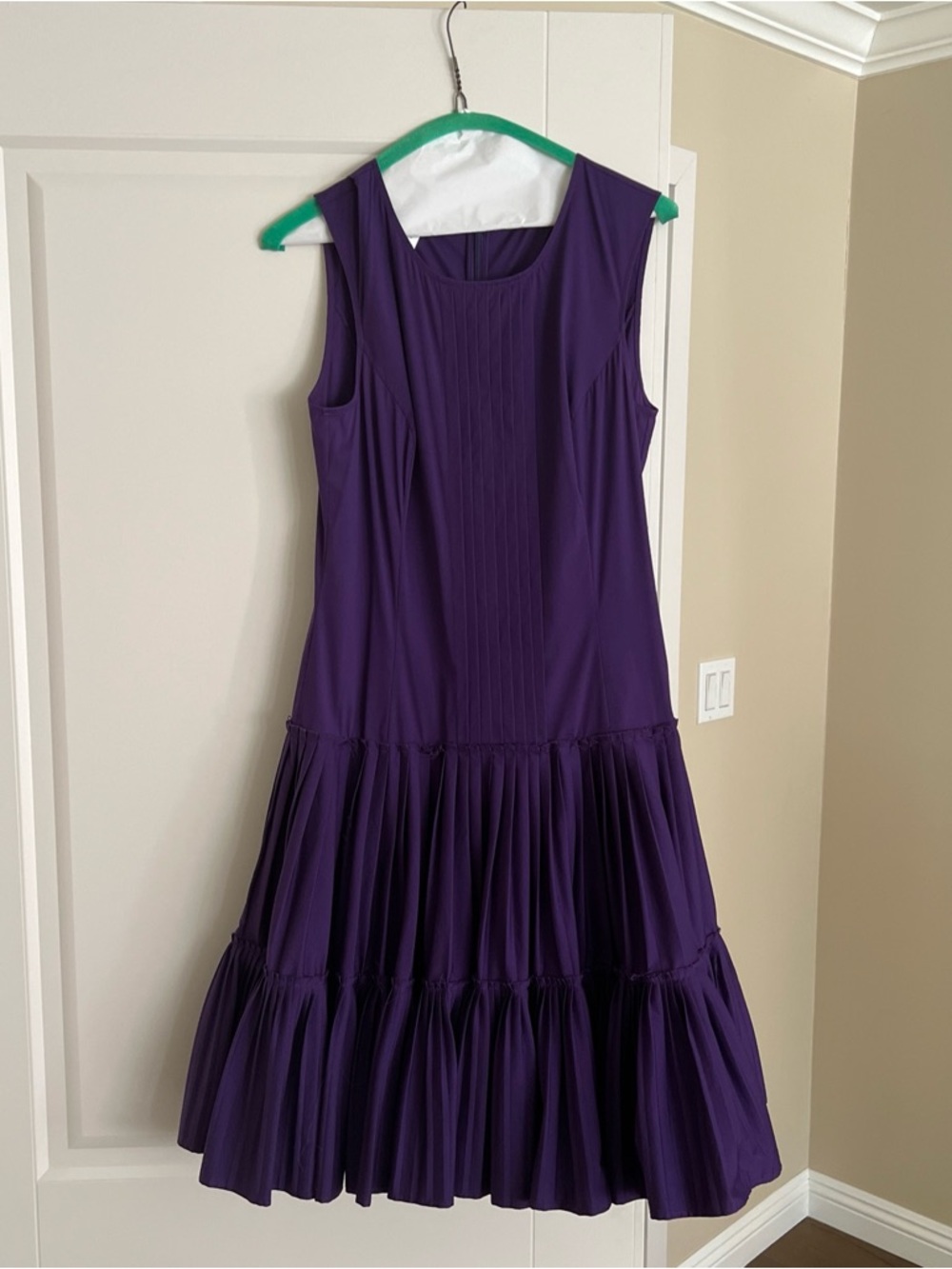 Oscar de la Renta Deep Purple Sleeveless Midi Tiered Dress